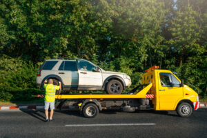 Read more about the article The Importance of Reliable Flatbed Tow Truck Services in Memphis